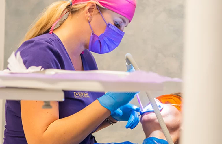 Fațete dentare București